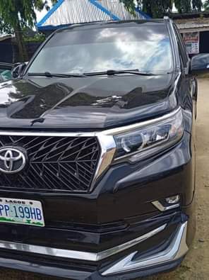 A picture of Land cruiser Prado Jeep 2007 model upgrade to 2022 model