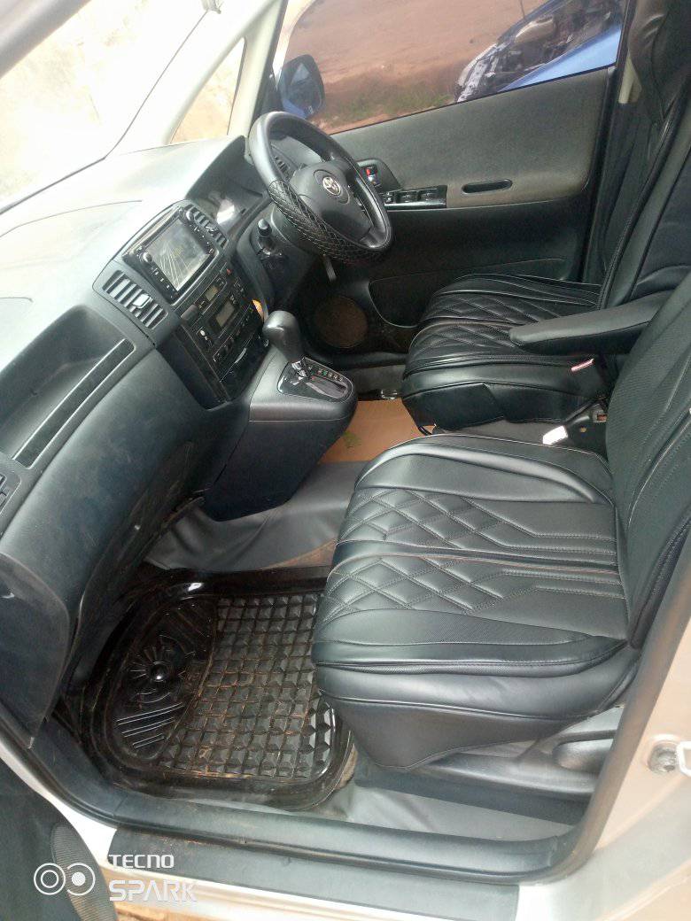 A picture of Spacio new shape 0702742885