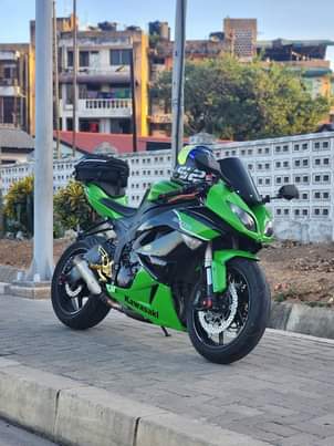 A picture of Kawasaki ZX6r Ninja