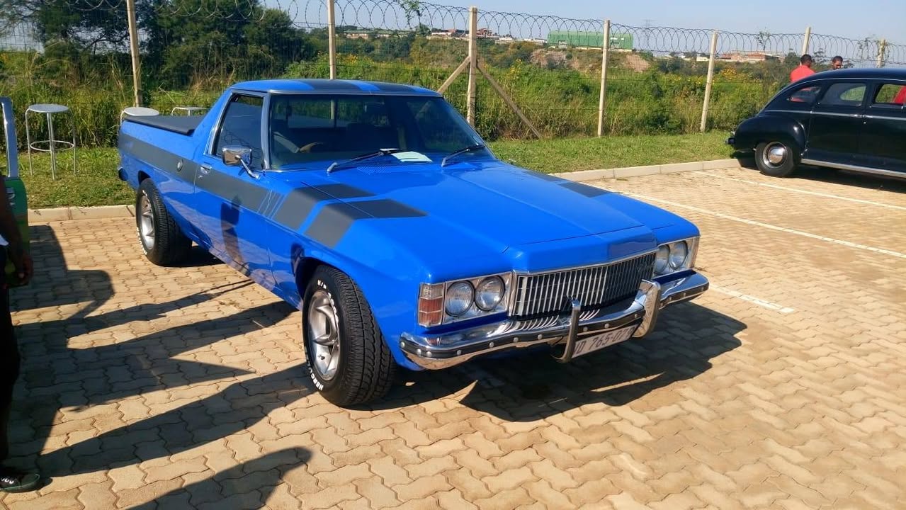 v8 cars
