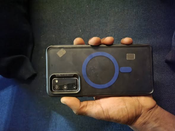 A picture of Samsung S20 FE