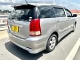 A picture of TOYOTA WISH NAIUZA MIL 11 0743435416