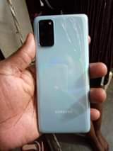 A picture of Samsung galaxy s20 5g 128gb 12gbram Some cracks as seen