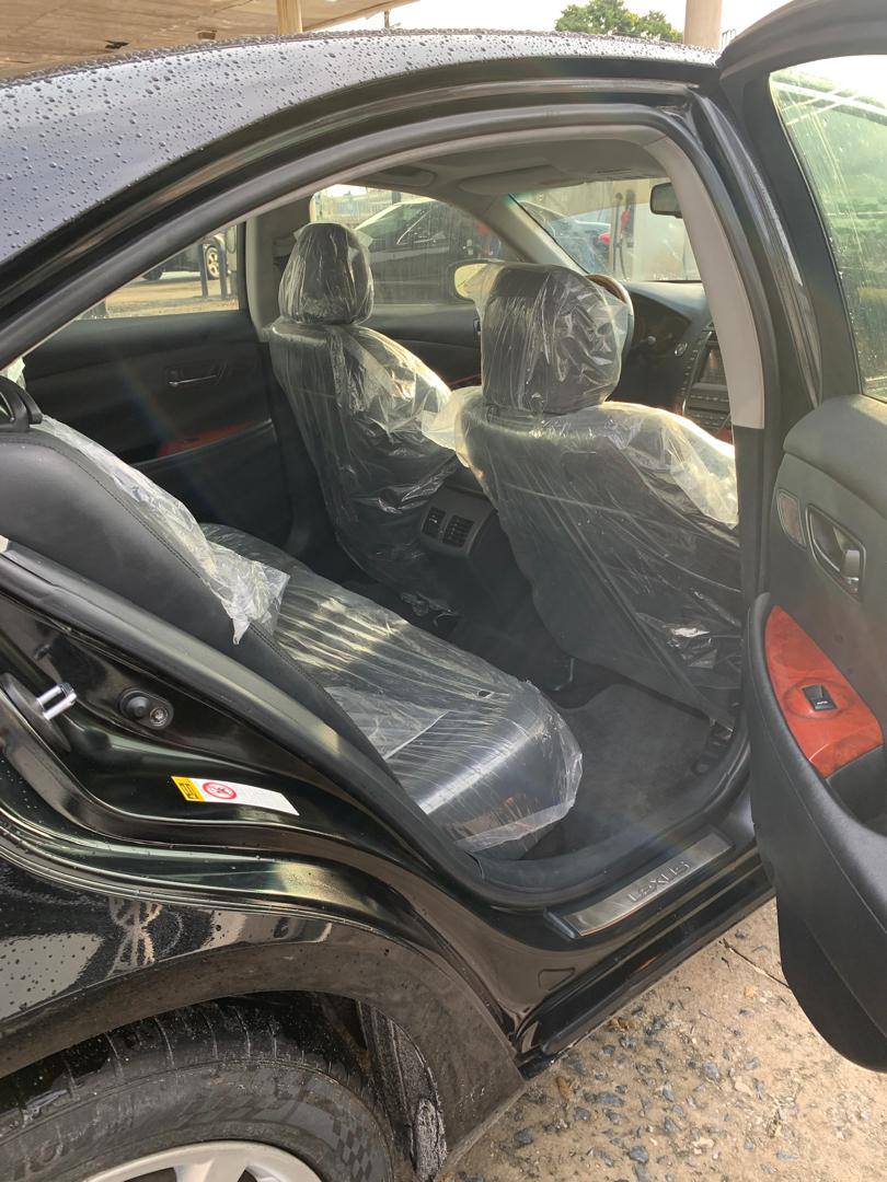 A picture of Foreign used Lexus ES350