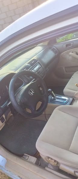 A picture of Honda Civic 2004