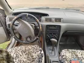A picture of 2002 Toyota Camry 02