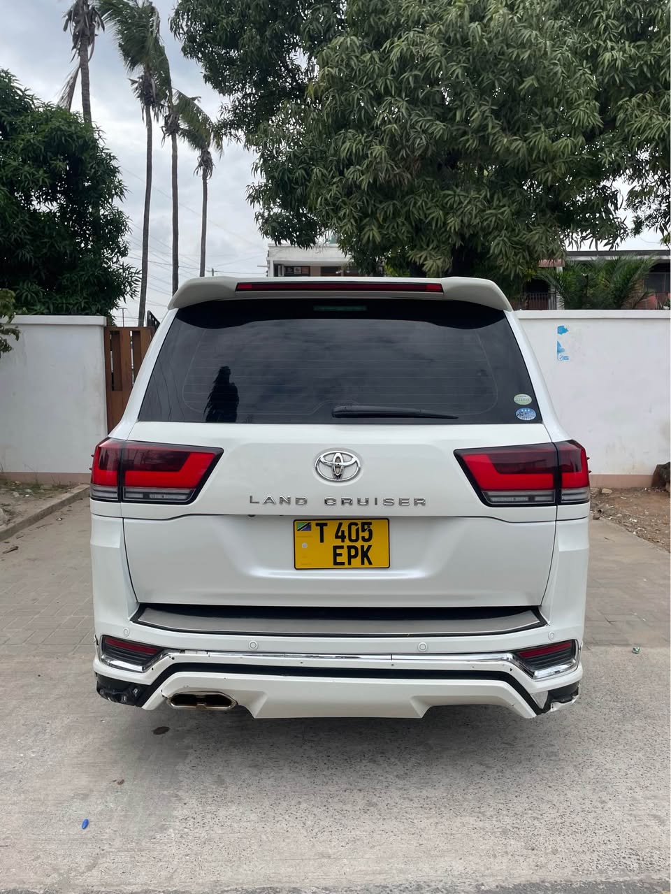 A picture of INATUPWAA ML 65 tuu 9757755939 For Sale Toyota Land Cruiser