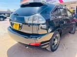 A picture of TOYOTA HARRIER New Model On Sale Bei Million 22 9