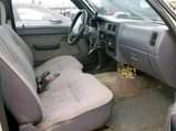 A picture of Toyota Hilux pickup for sale at Lagos state 600 000