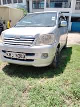 A picture of toyota noah