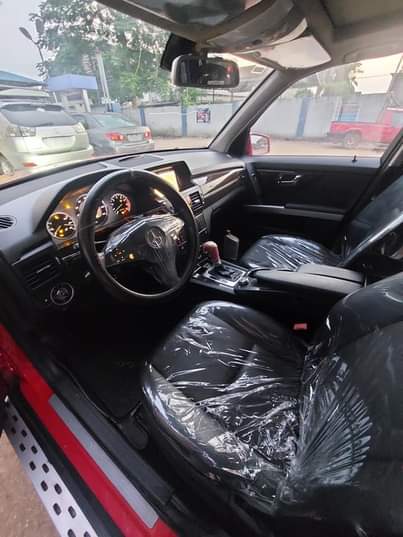 A picture of Glk350 2011 model for sale
