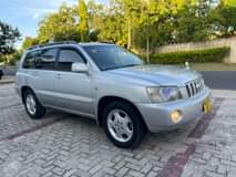 A picture of TOYOTA KLUGER V