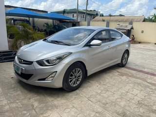 A picture of Hyundai Elantra 2015