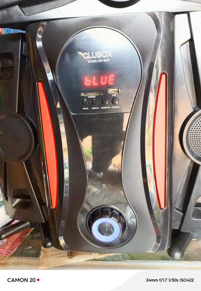 A picture of Clubox woofer with USB ad radio Bluetooth aux modes on