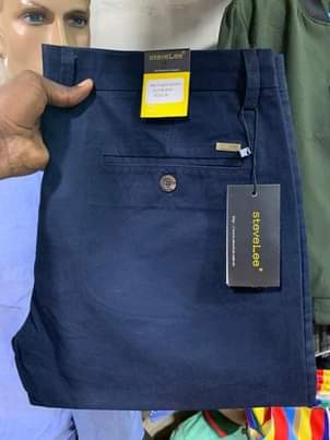 A picture of Kaki trousers