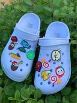 crocs
