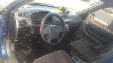A picture of Honda CR V 1999 Model
