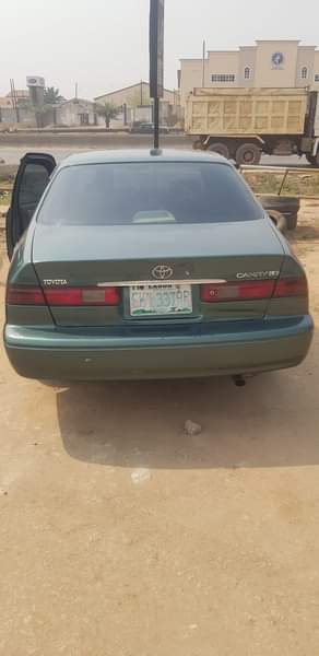 A picture of Registered Toyota Camry 1999 Pencil light painted on firstbody Engine