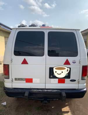 A picture of 2007 Ford E250 for sale ac working engine and gear