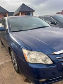 A picture of Toyota Avalon