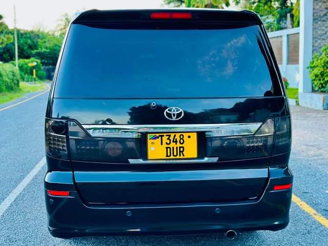 A picture of Toyota Alphard DUR Engine Safi Gear Box Safi Cc2360 FullA