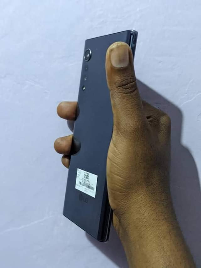 A picture of LG VELVET 128gb internal ram 8gb Tsh 250 000 0673587861