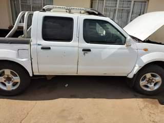 used nissan hardbody