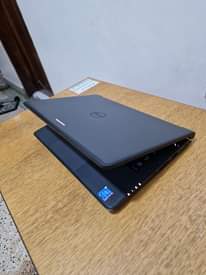 A picture of Dell latitude 3160