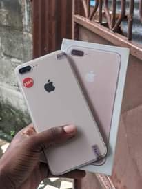 A picture of Iphone 8 plus gb64 battery y