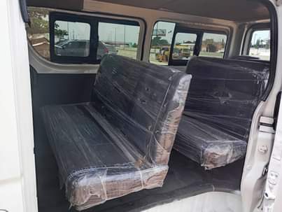 A picture of Hiace bus 2010