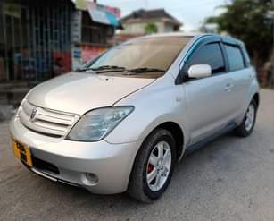 A picture of TOYOTA IST NAIUZA MIL 8 8 0743435416