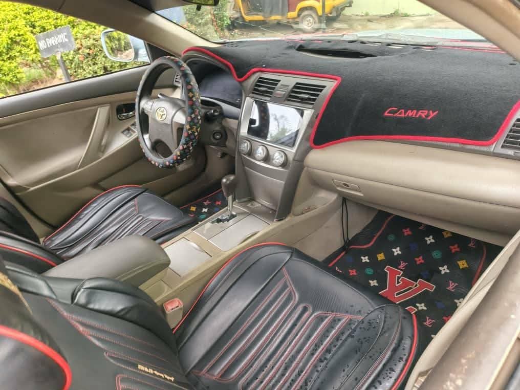 A picture of 2010 TOYOTA CAMRY MUSCLE IN GOOD CONDITION sounds 4plugs venza