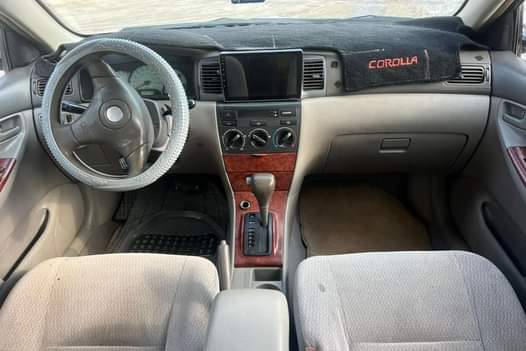 A picture of 2003 toyota corolla