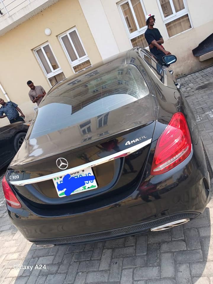A picture of 2015 Mercedes Benz