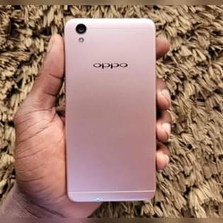 A picture of OPPO A37m 64GB 4GB RAM GOOD AS NEW AT 140
