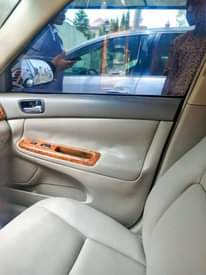 A picture of 2005 Toyota Camry Le