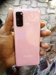 A picture of Samsung s20 edge 5G