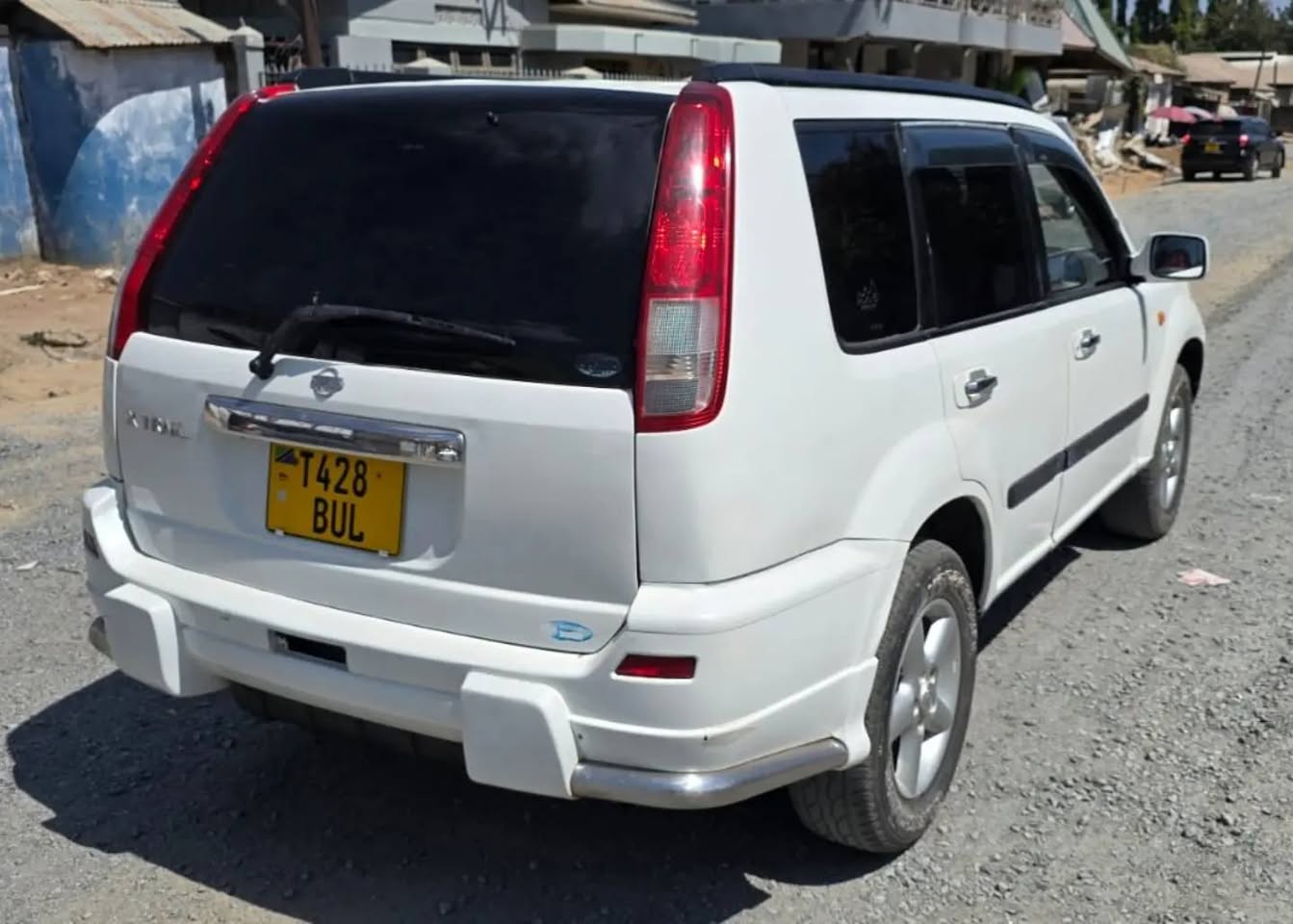A picture of Nissan xtrail 5 8 million Iko mwanza Automatic Petrol 0744989584