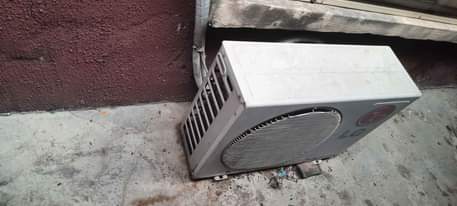 A picture of 1 5 air conditioner