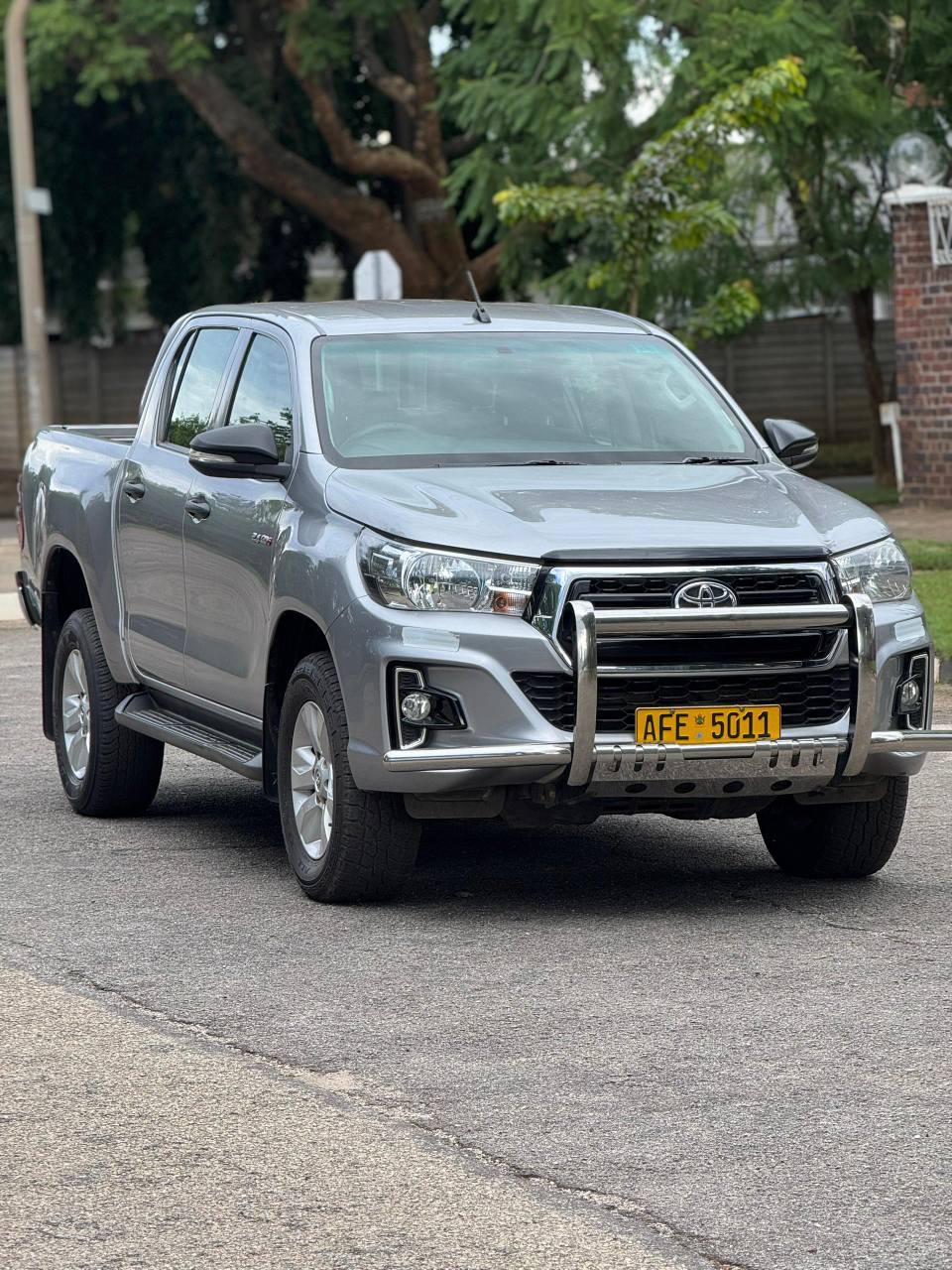 used toyota hilux