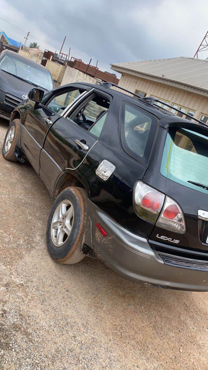 A picture of Toyota Lexus