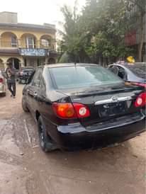 A picture of Toyota Corolla 03