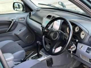 A picture of TOYOTA RAV4