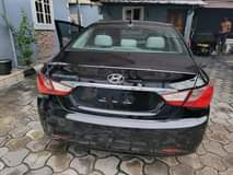 A picture of 2011 HYUNDAI SONATA