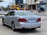 A picture of TOYOTA CROWN ATHLETE