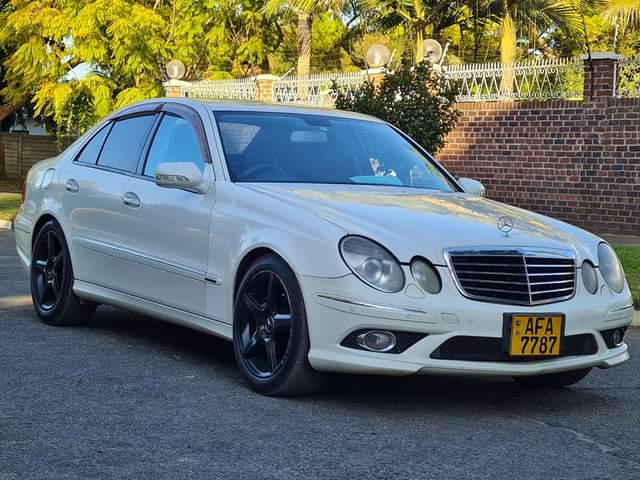 classifieds/cars mercedes