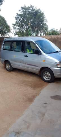 used toyota noah