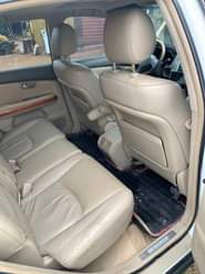 A picture of CLEAN TITTLE FIRST BODY LEXUS RX 350 FULL OPTION NEAT