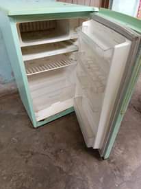 A picture of Samsung fridge single door inagandsha Sana na kupoz bei 190000