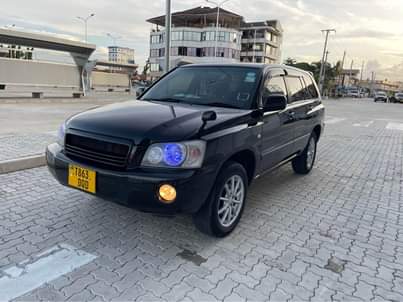 A picture of Toyota kluger for sale